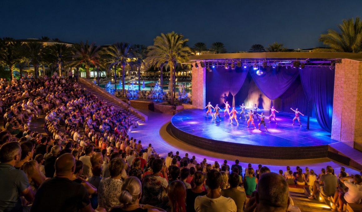Există program de animație seara la Xanadu Resort din Belek?